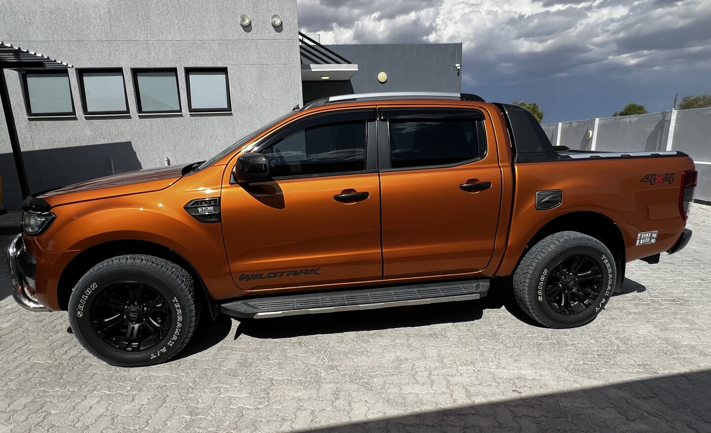 2017 Ford Ranger 3.2 Wildtrak 4x4 6AT photo 2