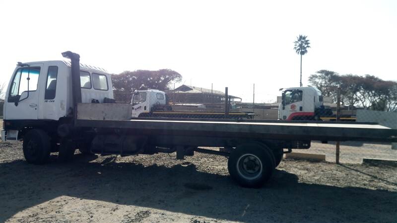 1996 HINO 10-146 photo 3