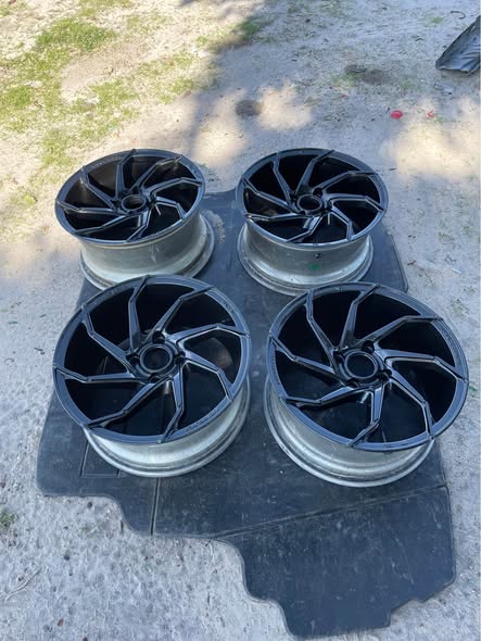 15inch rims and tyres for sale in Ongwediva - Rims - Kalahari Deals Namibia