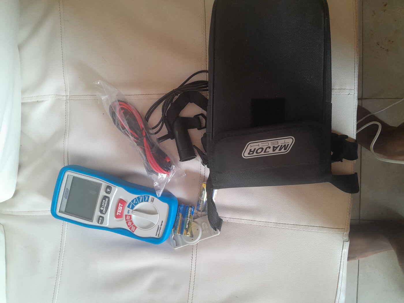 MT550 MajorTech Digital Megger tester photo 2