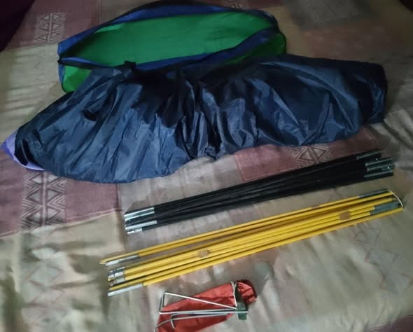 Tent that can fit 3 to 4 people photo 2