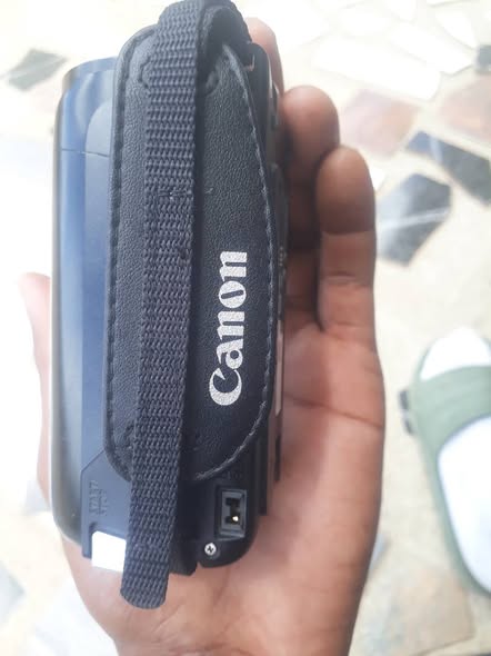 Canon lagria r806 photo 3