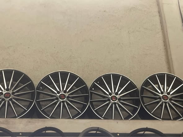 POLO 6 RIMS 17inch photo 2