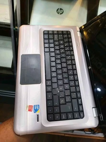 HP Pavilion DV6 photo 4