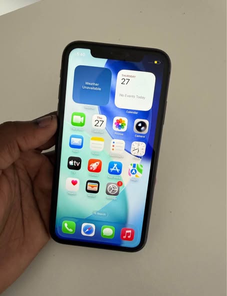 iPhone 11 photo 1