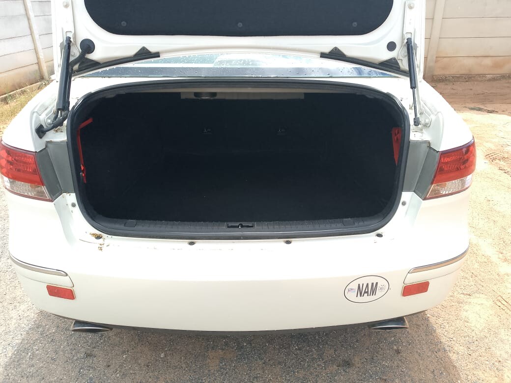 HYUNDAI SONATA 2.4 photo 12