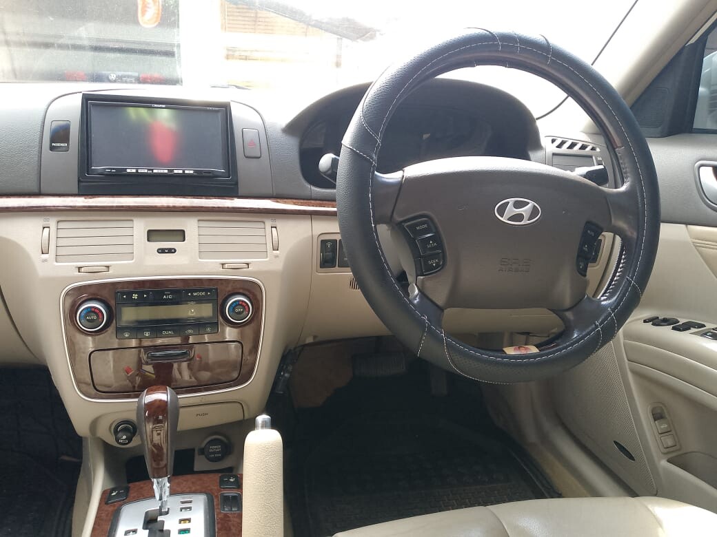 HYUNDAI SONATA 2.4 photo 6