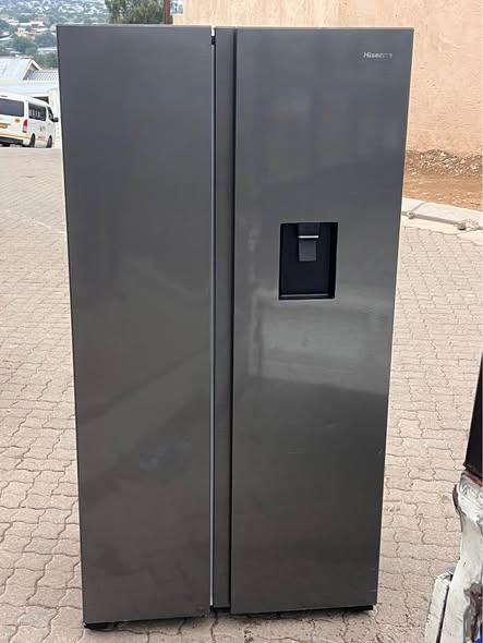 Hisense double door fridge photo 2