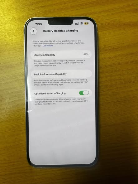 iPhone 14 plus photo 2