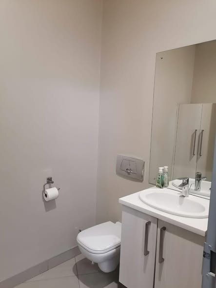 3 Bedroom Flat For Rent in Eros photo 5