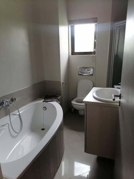 3 Bedroom Flat For Rent in Eros photo 4