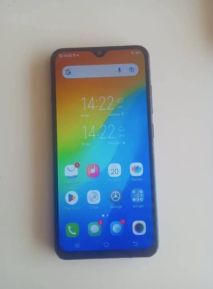 VIVO Y1S 32GB photo 1