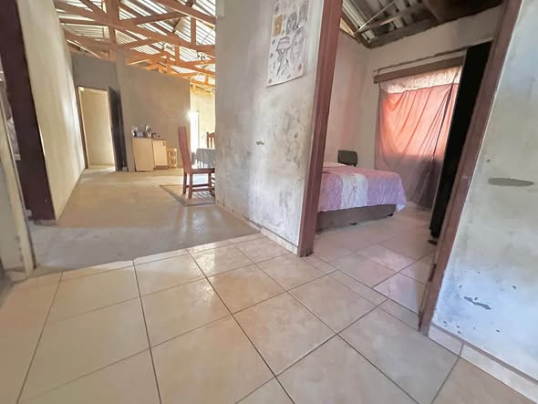 4 Bedroom house for sale photo 1