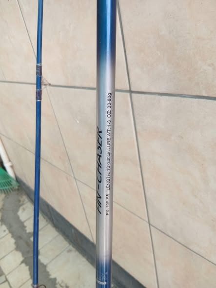 2 piece Fishing Rot with katrol photo 3