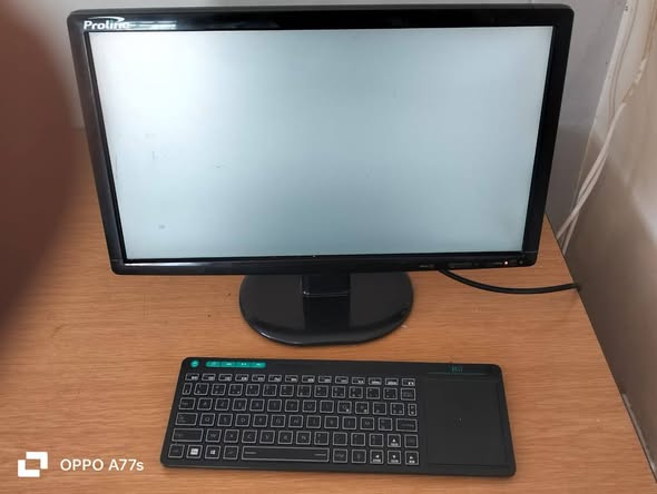 Proline monitor photo 1