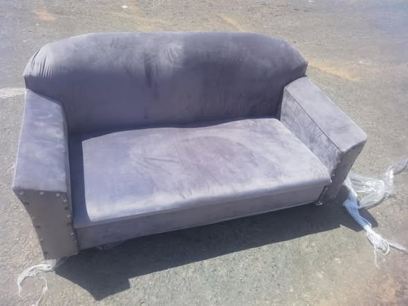 Two seater couch photo 2