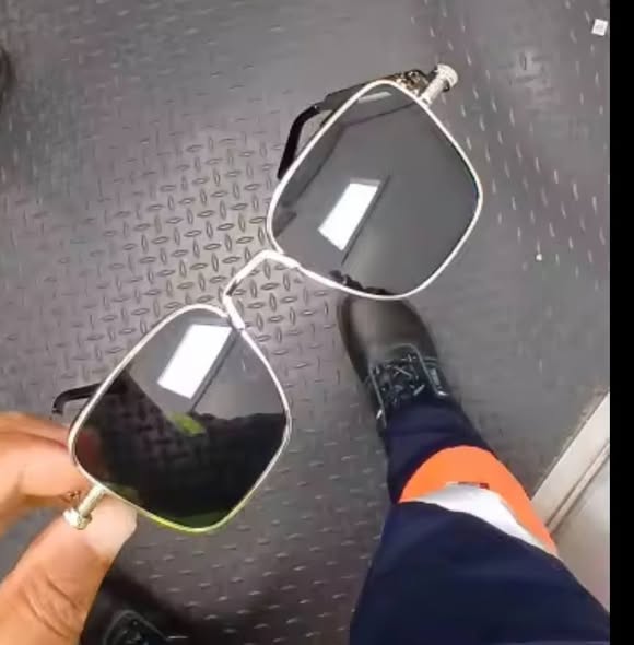 Sunglasses photo 5
