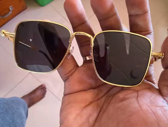 Sunglasses photo 4