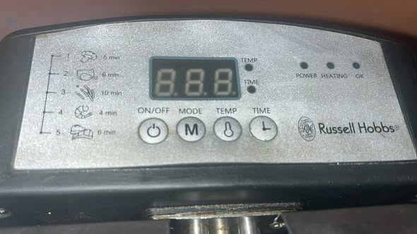3L Russel Hobbs deep fryer photo 1
