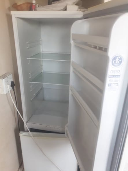 DEFY FRIDGE photo 2