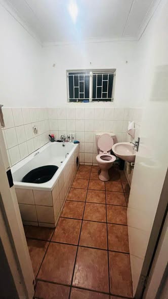 3 Bedroom Flat For Rent In Khomasdal In Windhoek Flats For Rent 