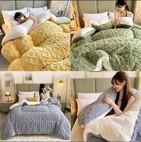 FLUFFY BLANKETS photo 1