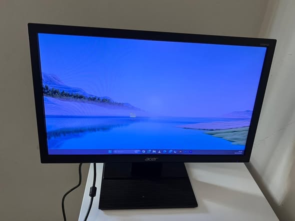 Acer V206HQL photo 2