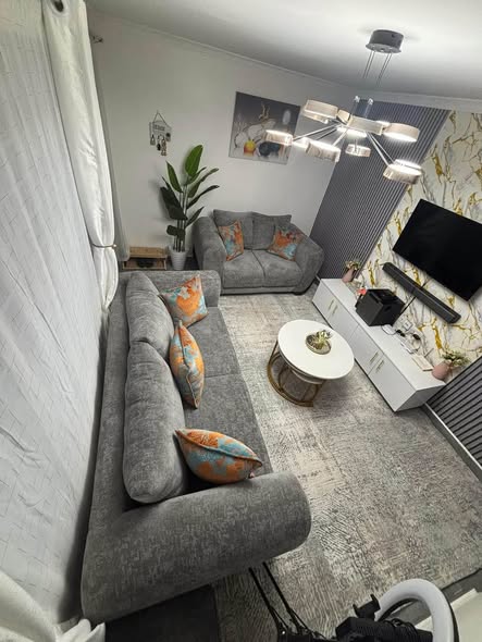 Sofa couch nice quality and strong photo 4
