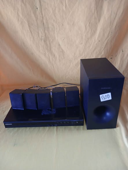 SAMSUNG DVD PLAYER photo 3