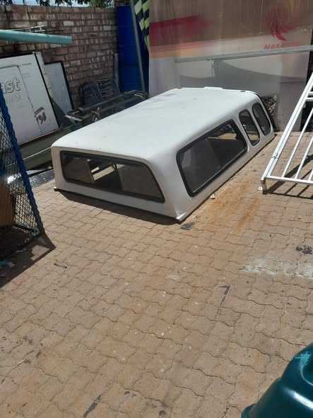 Toyota vvti or D4D single cab Canopy photo 1