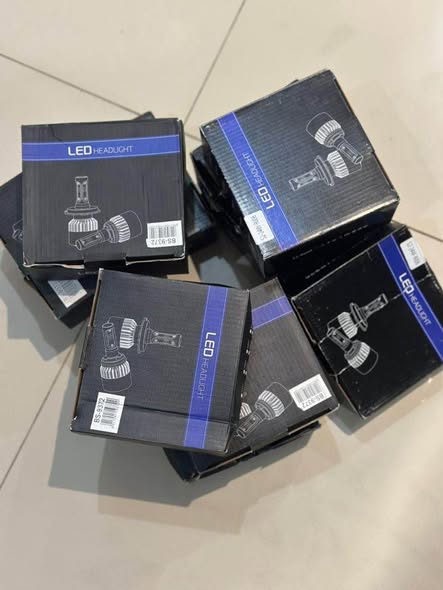Car xenon and led bulbs photo 3