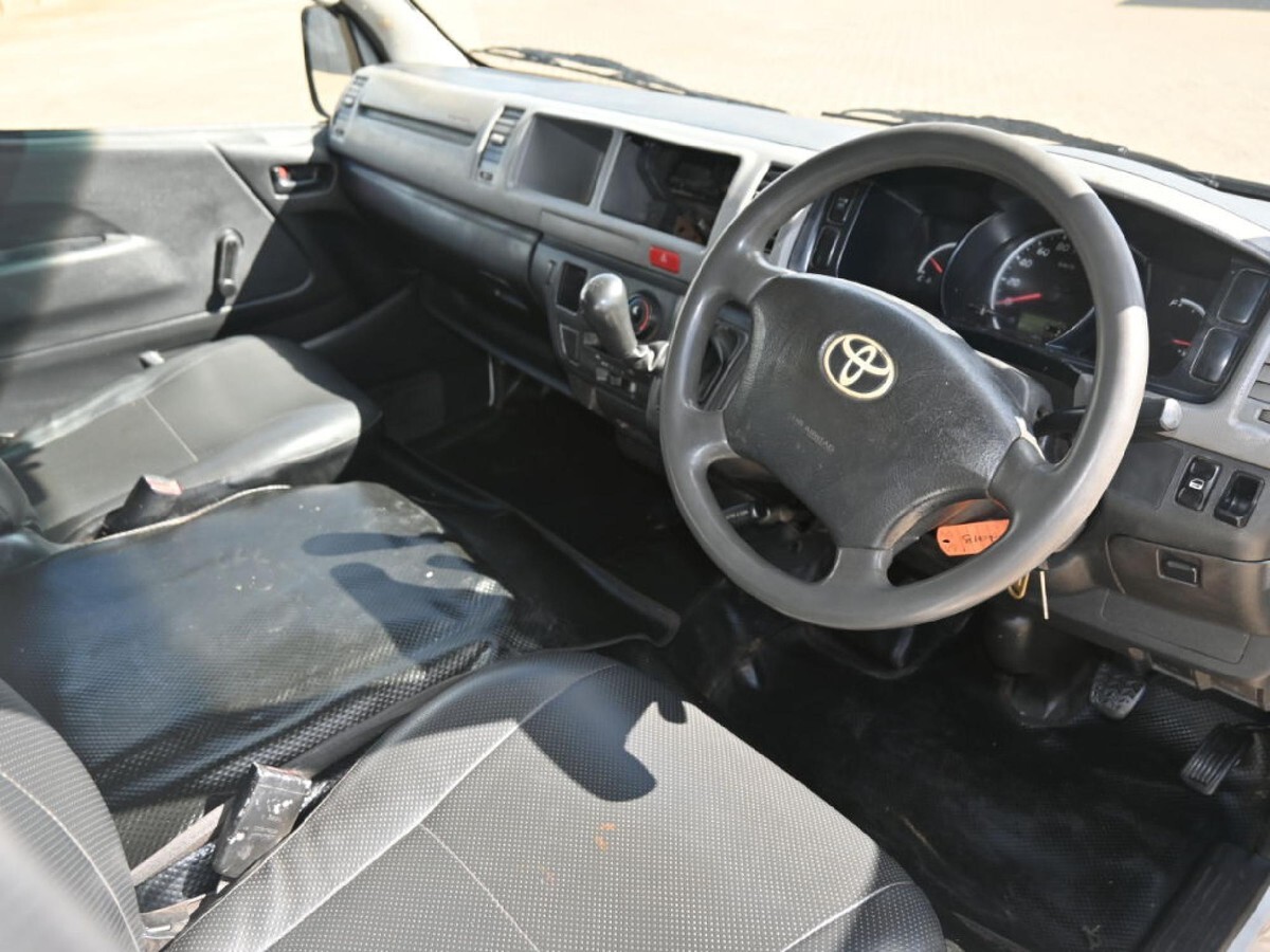 2013 Toyota Quantum 2.7 Sesfikile 16-seat photo 6
