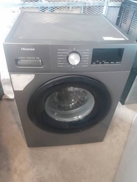 Hisense front loader automatic washing machine photo 1
