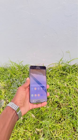 Samsung j7 prime photo 3