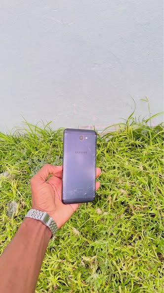 Samsung j7 prime photo 2