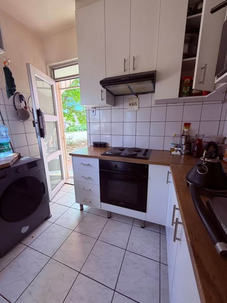 Flat For Sale - Windhoek West photo 1