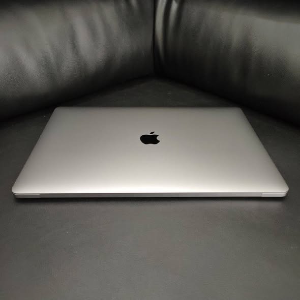 MACBOOK PRO 15.4 INCH photo 3
