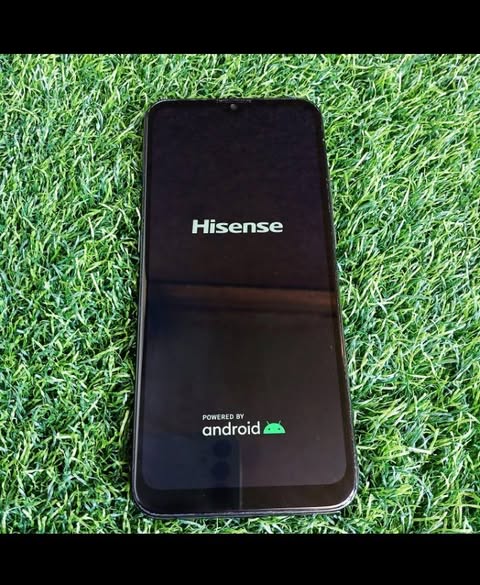 Hisense E40 photo 3