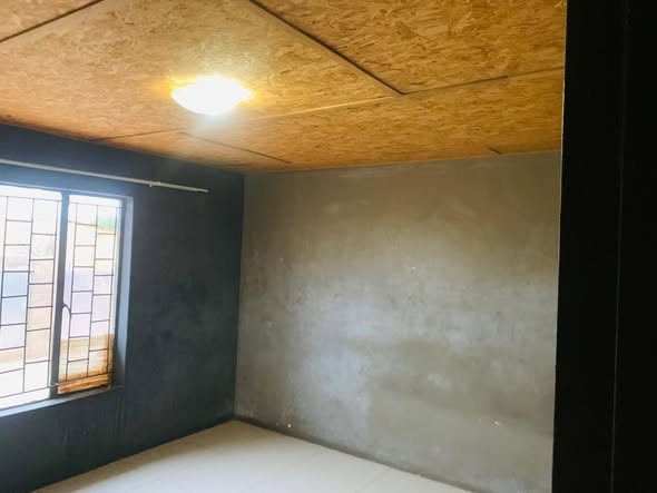 TWO BEDROOM FREESTANDING HOUSE FOR SALE — OTJIWARONGO -ORWETOVENI photo 2