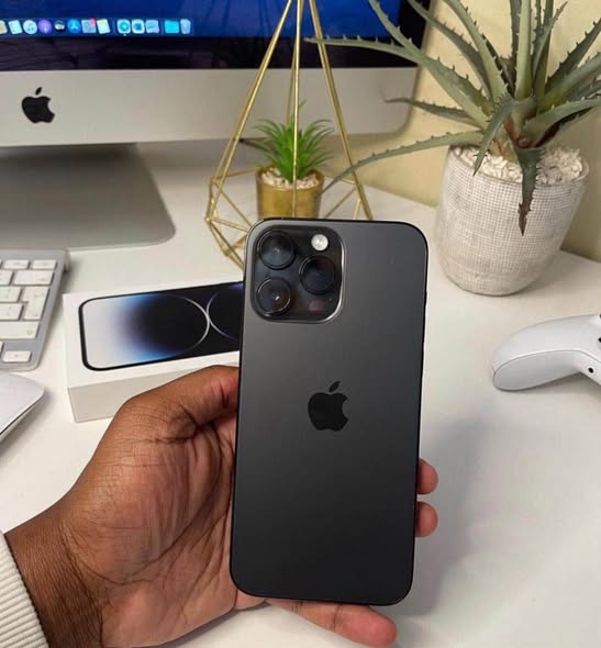 Iphone 14 pro max  128 gb photo 2