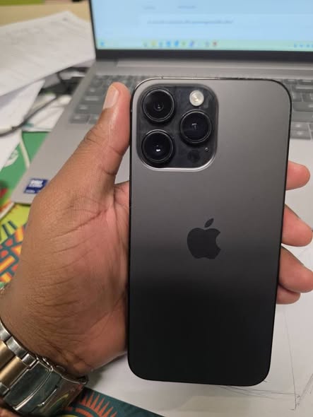 IPhone 14 pro max 128 GB photo 2