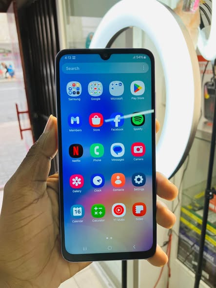 Samsung A05s photo 1