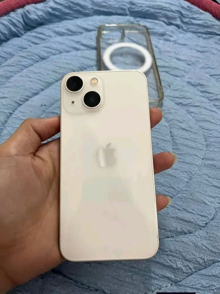 iPhone 13 mini photo 1