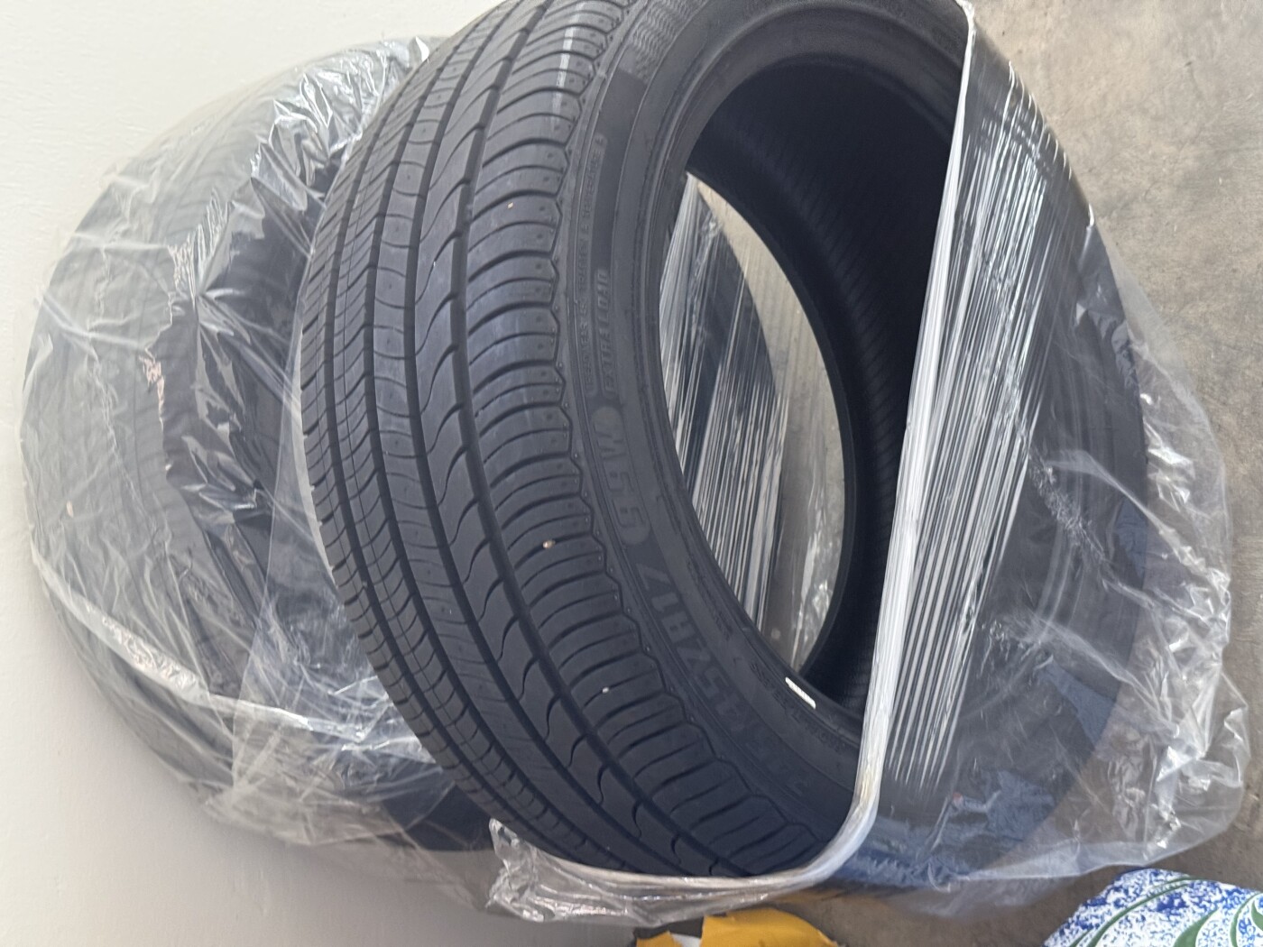 Performance tyres photo 1
