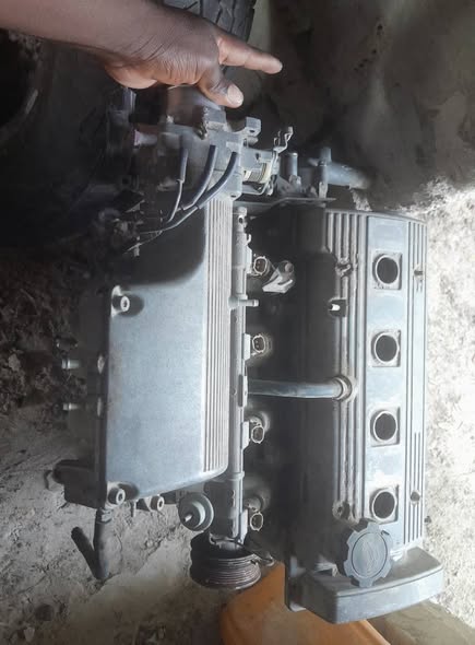 Engine photo 2