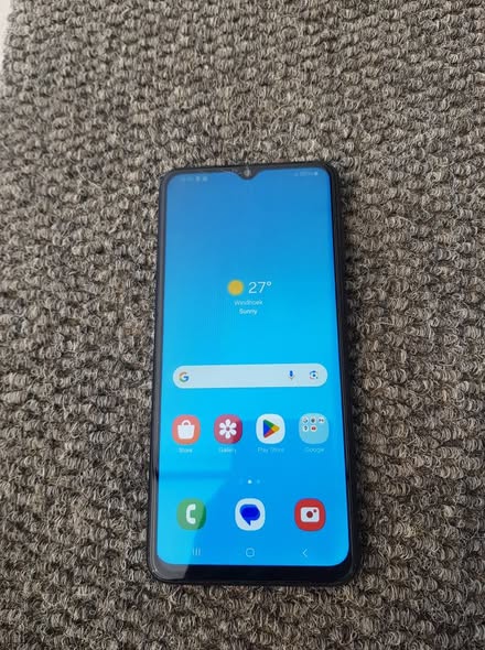 Samsung A04 photo 2