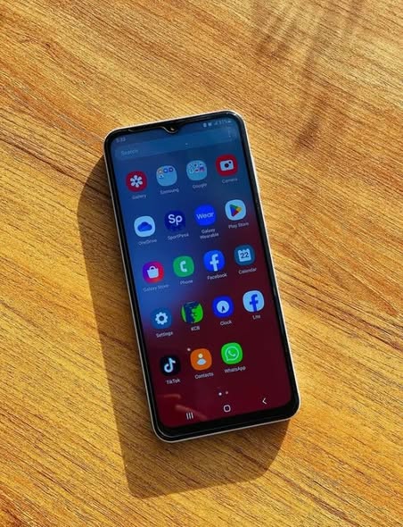 Samsung A13 photo 2