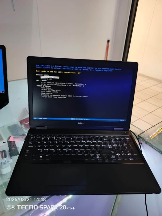Dell Laptop photo 1