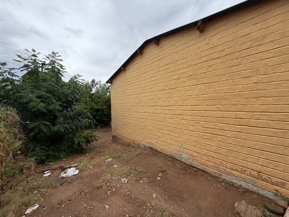 House For Sale - Soweto photo 2