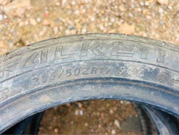 205/ 50 R17 TYRES photo 2